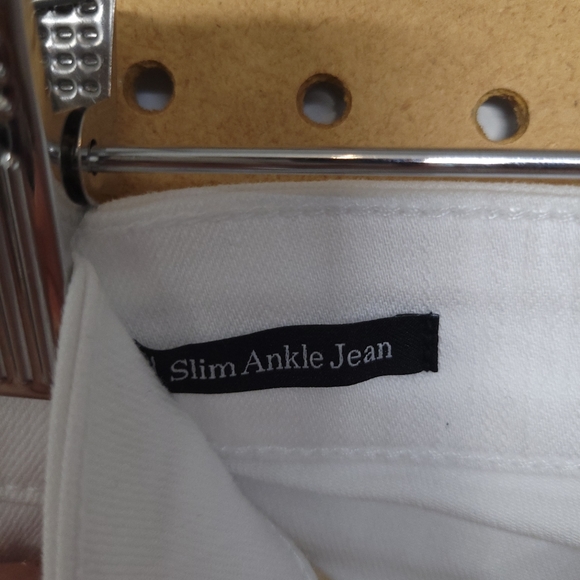 NWT TALBOTS SLIM WHITE ANKLE JEANS SIZE 2P - Picture 7 of 13